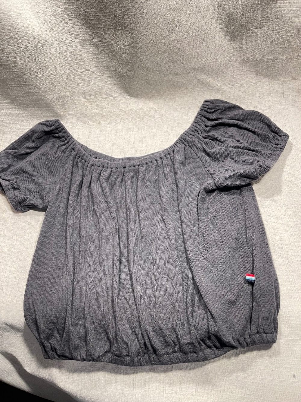 Sol Angeles Gray Puff Sleeve Midi Top
